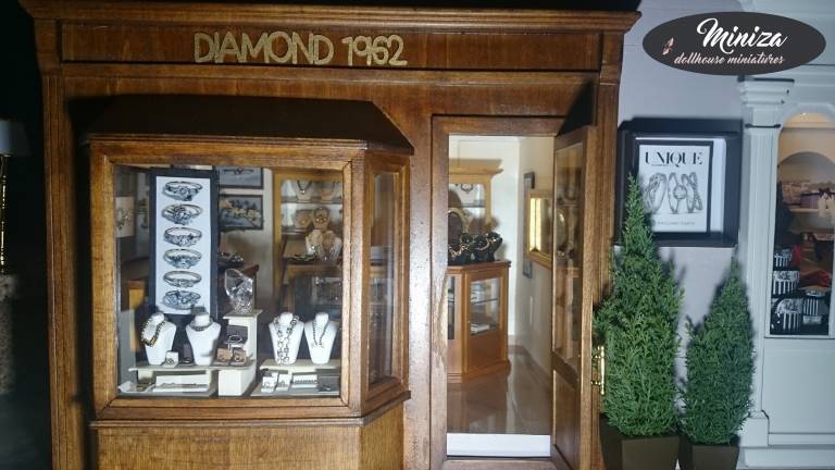 DIAMOND 1962 Juweliergeschäft