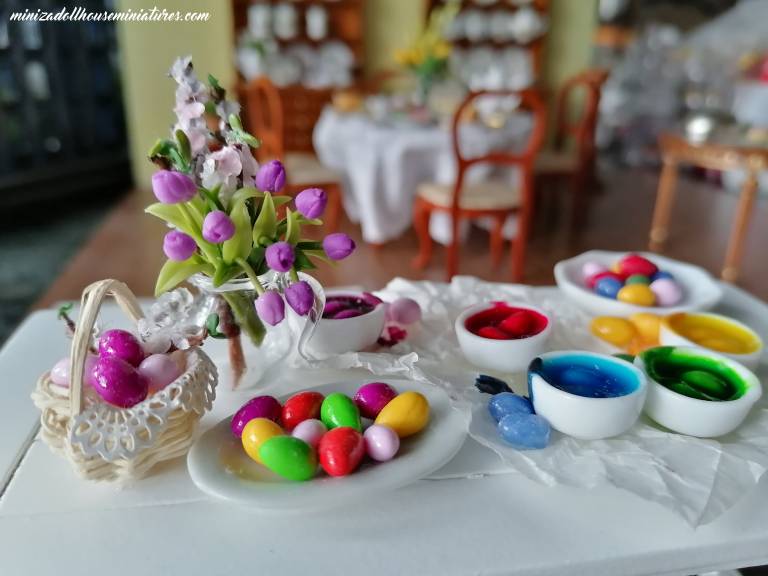 Easter preparations in the world of Miniza