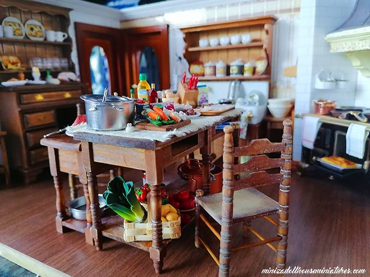 May Day picnic’s dizziness